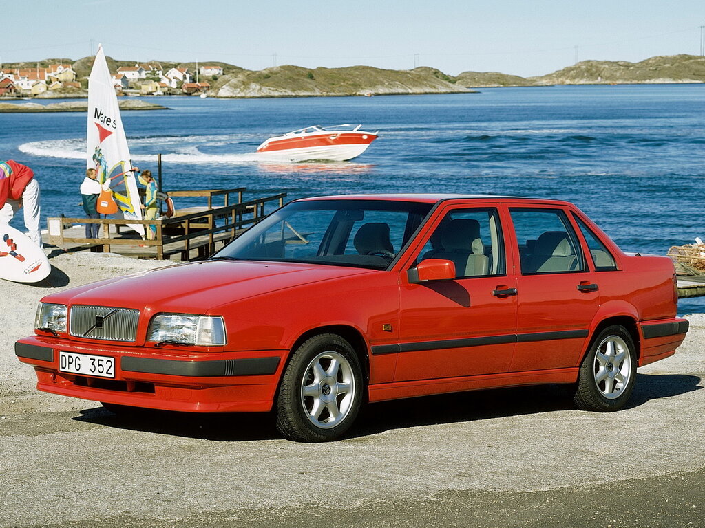 Volvo 850 (LS45, LS51, LS55) 1 поколение, седан (06.1991 - 07.1993)